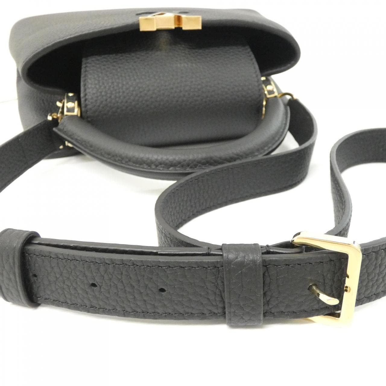LOUIS VUITTON Capucines BB M24728 包