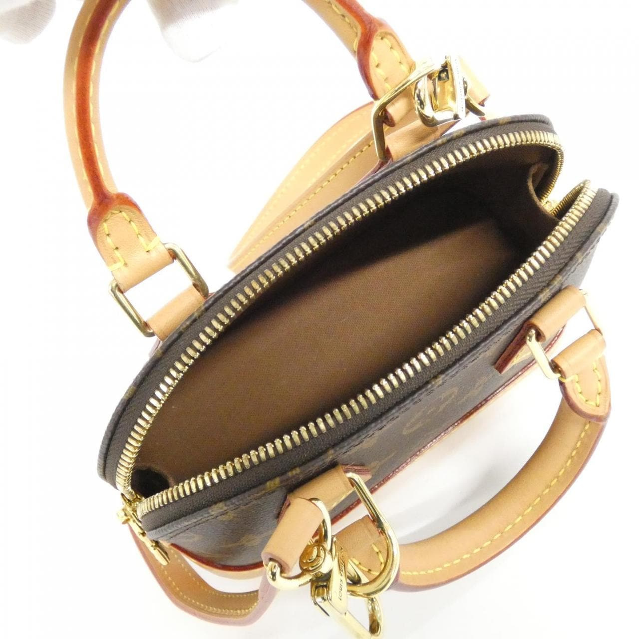 ルイヴィトン モノグラム ナノ アルマ M82717 バッグ