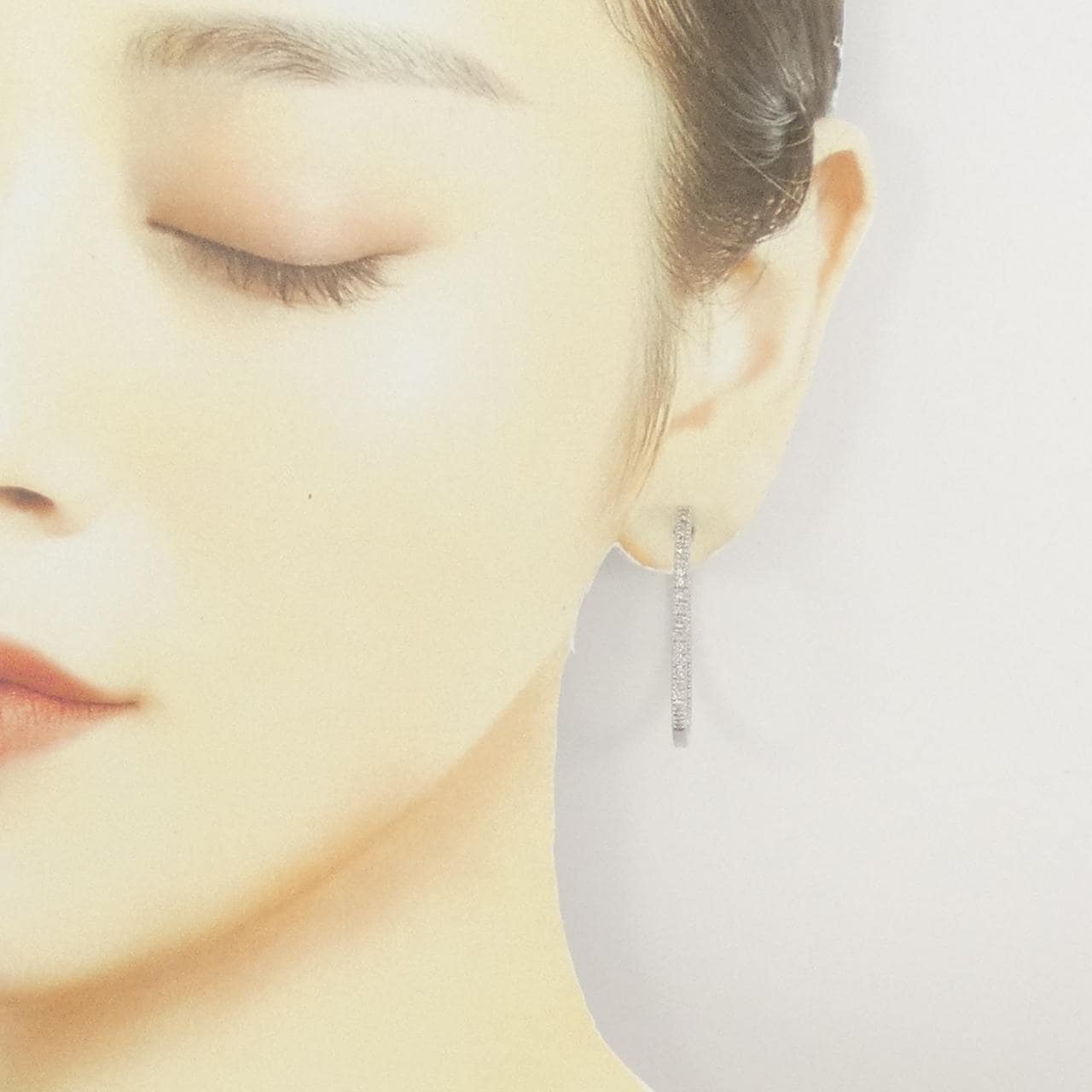 K18WG ダイヤモンド ピアス 1.0CT