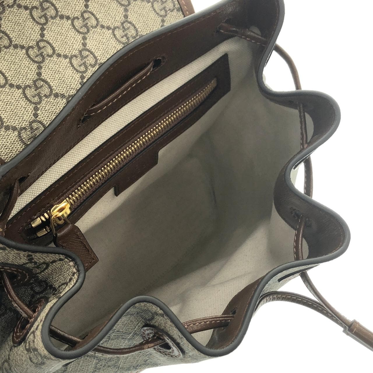 グッチ 674147 92THG リュックサック