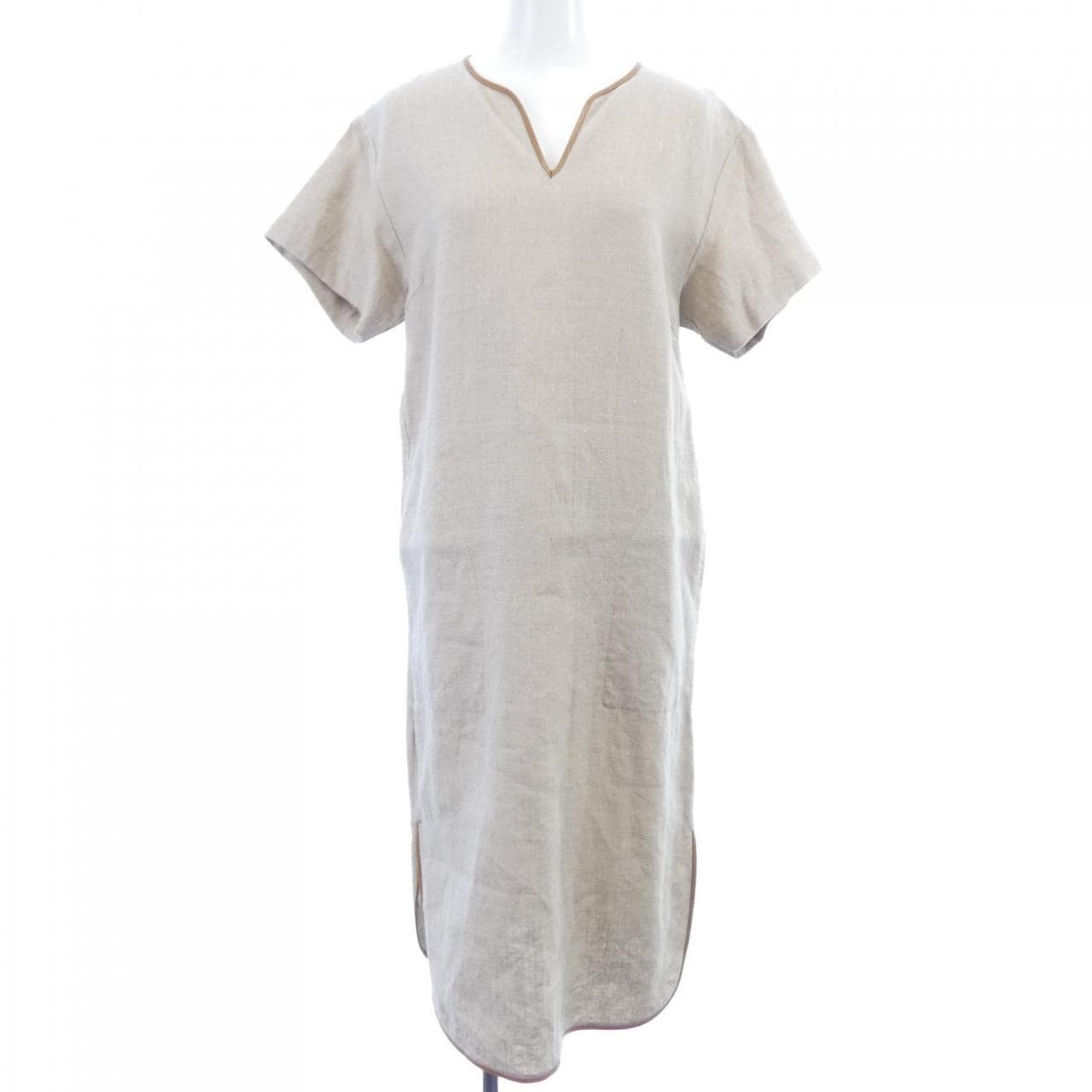 ベイジュ BEIGE. ワンピース