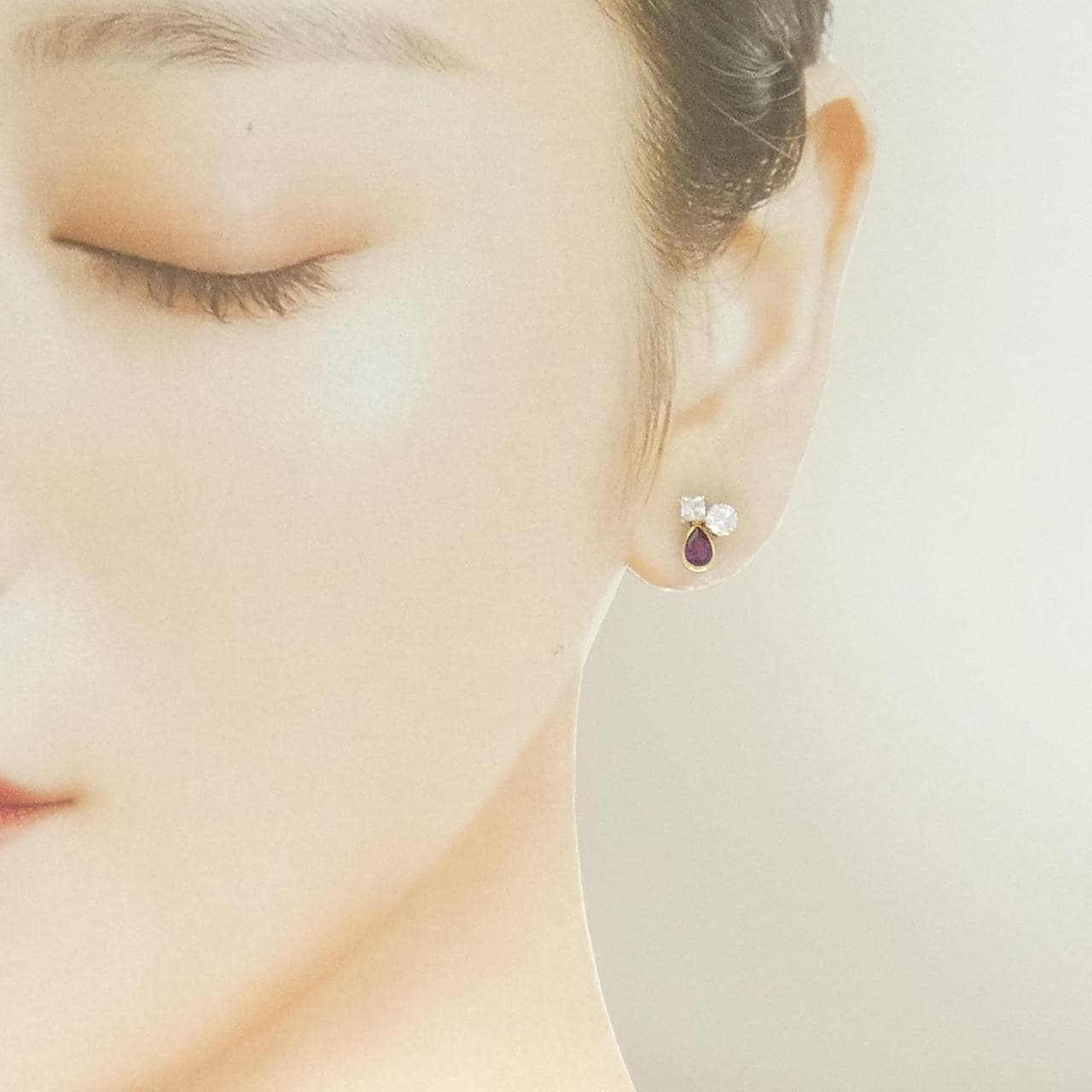K10YG ガーネット ピアス