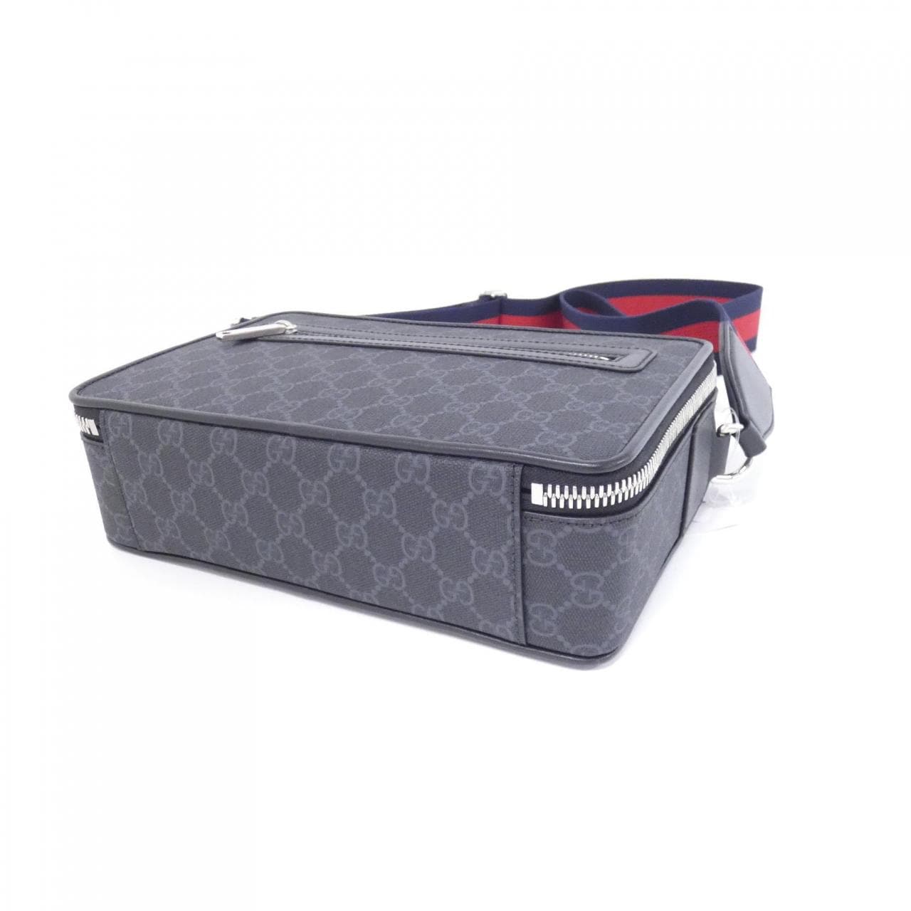 [新品] Gucci 822072 FADJA 单肩包