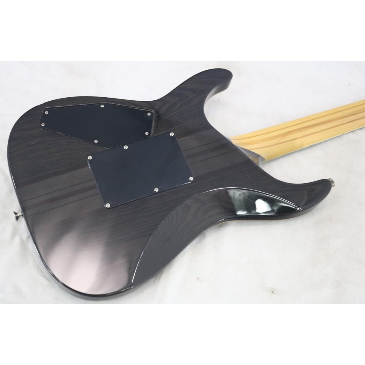 ＥＤＷＡＲＤＳ　　Ｅ－ＨＲ－１３５ＦＭ