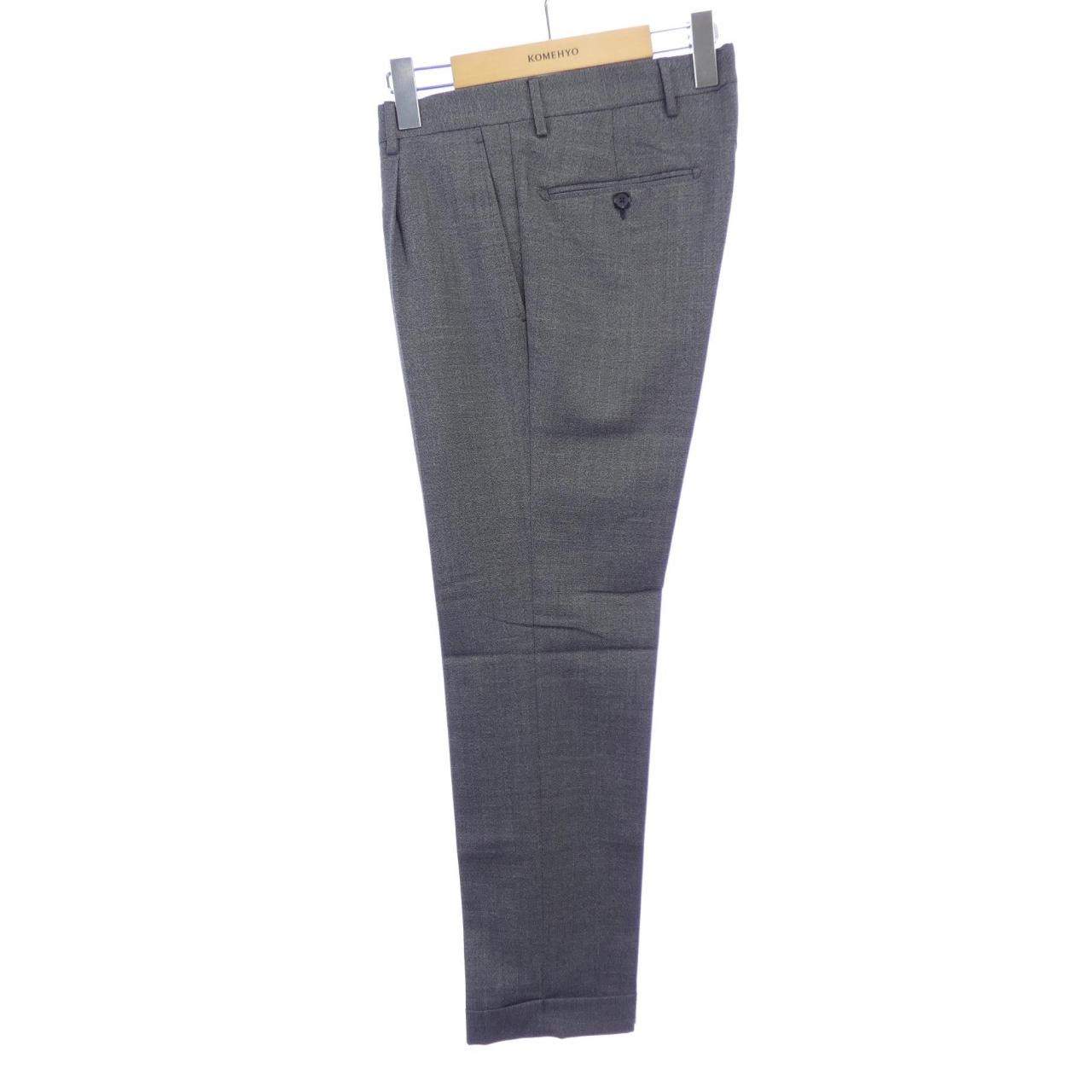 タリアトーレ TAGLIATORE 2SVJ26B11 スーツ