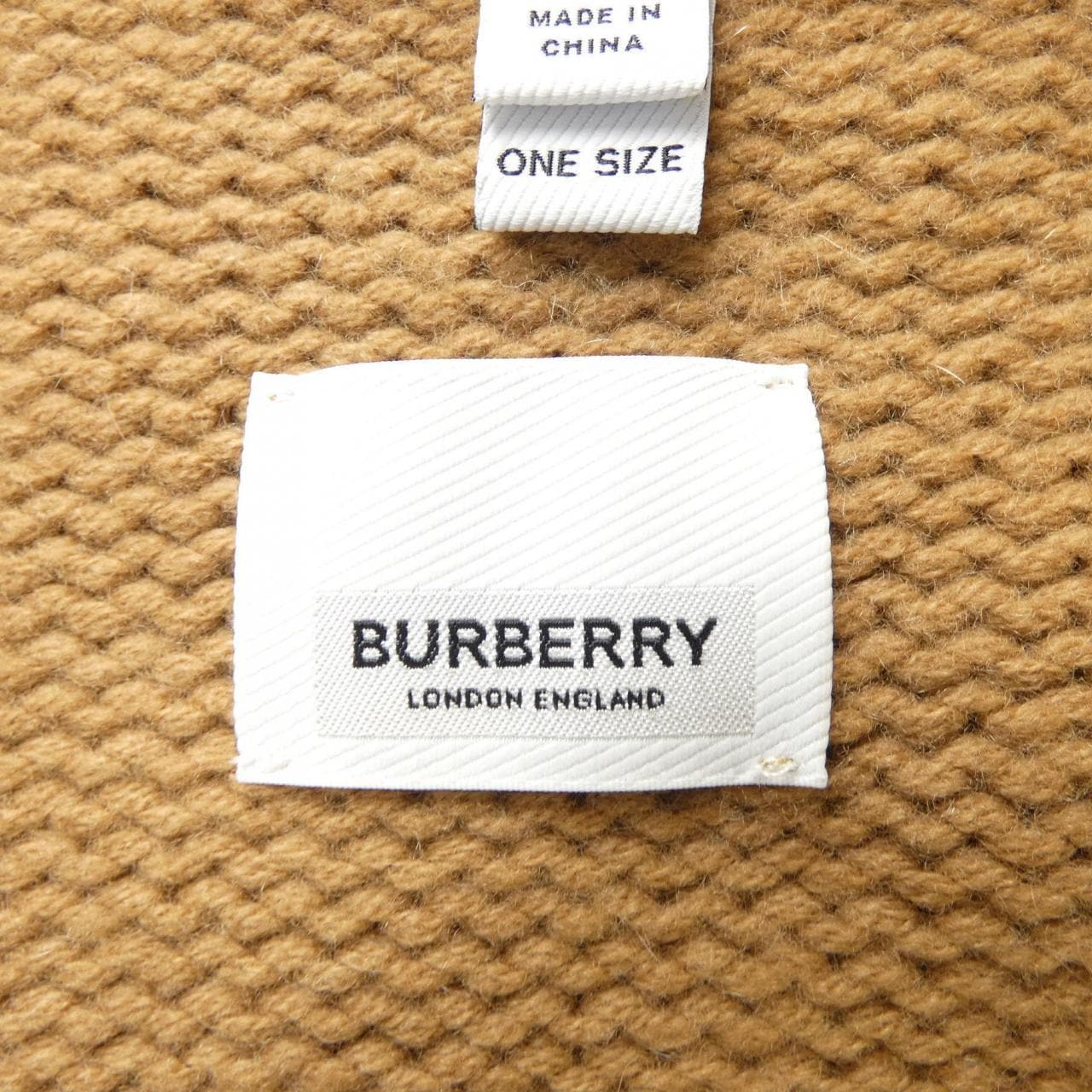 BURBERRY cape