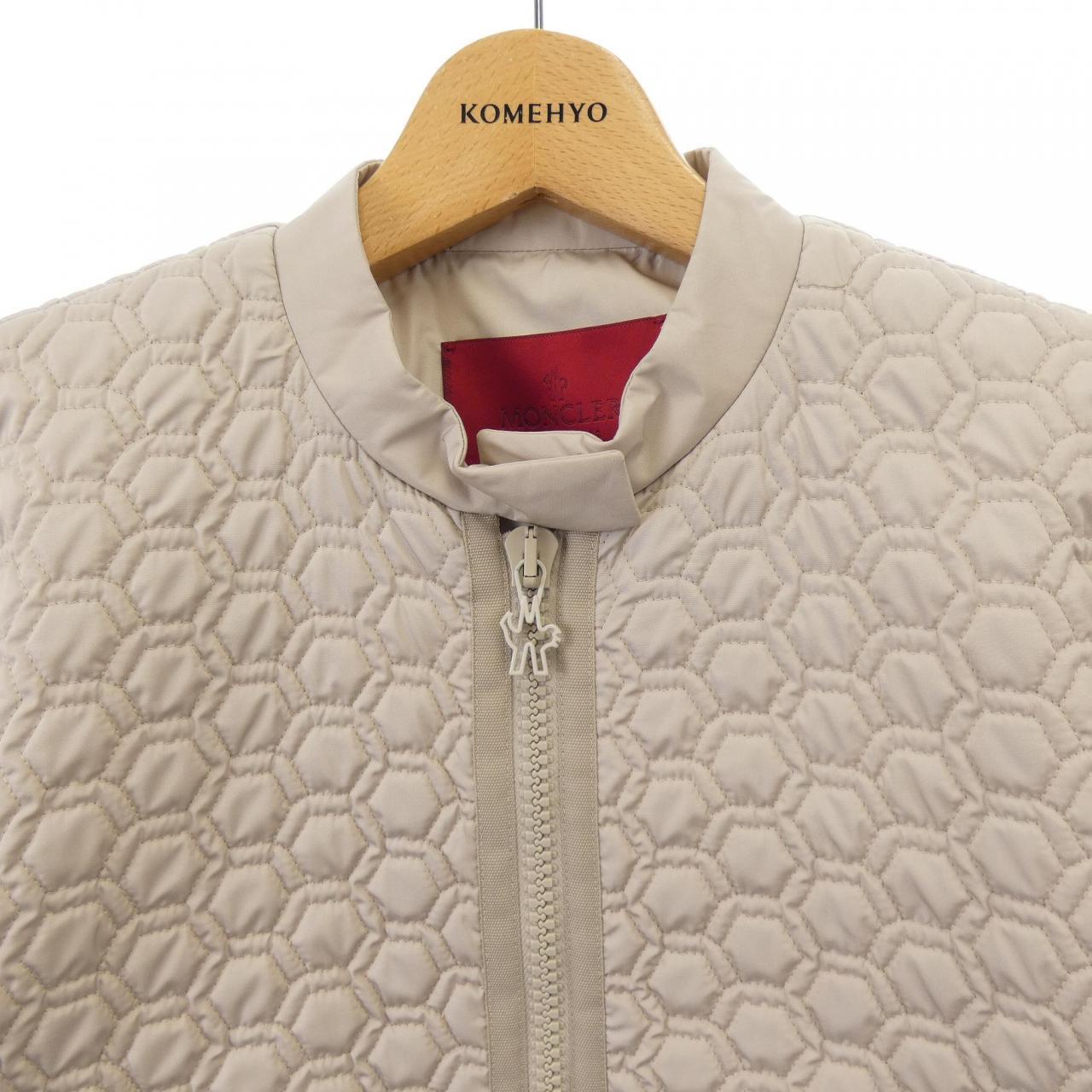 モンクレールガムルージュ MONCLER GAMMEROUGE ジャケット
