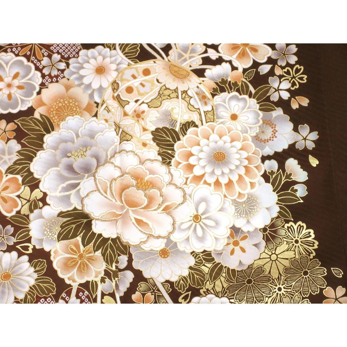 【新品】振袖　友禅金彩加工　刺繍入り