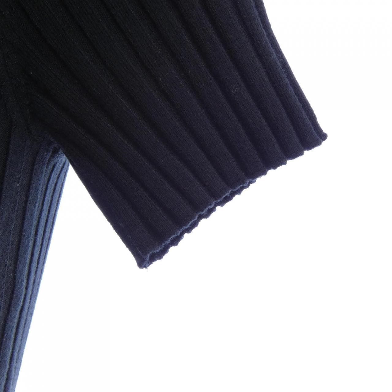 エンポリオアルマーニ EMPORIO ARMANI ワンピース