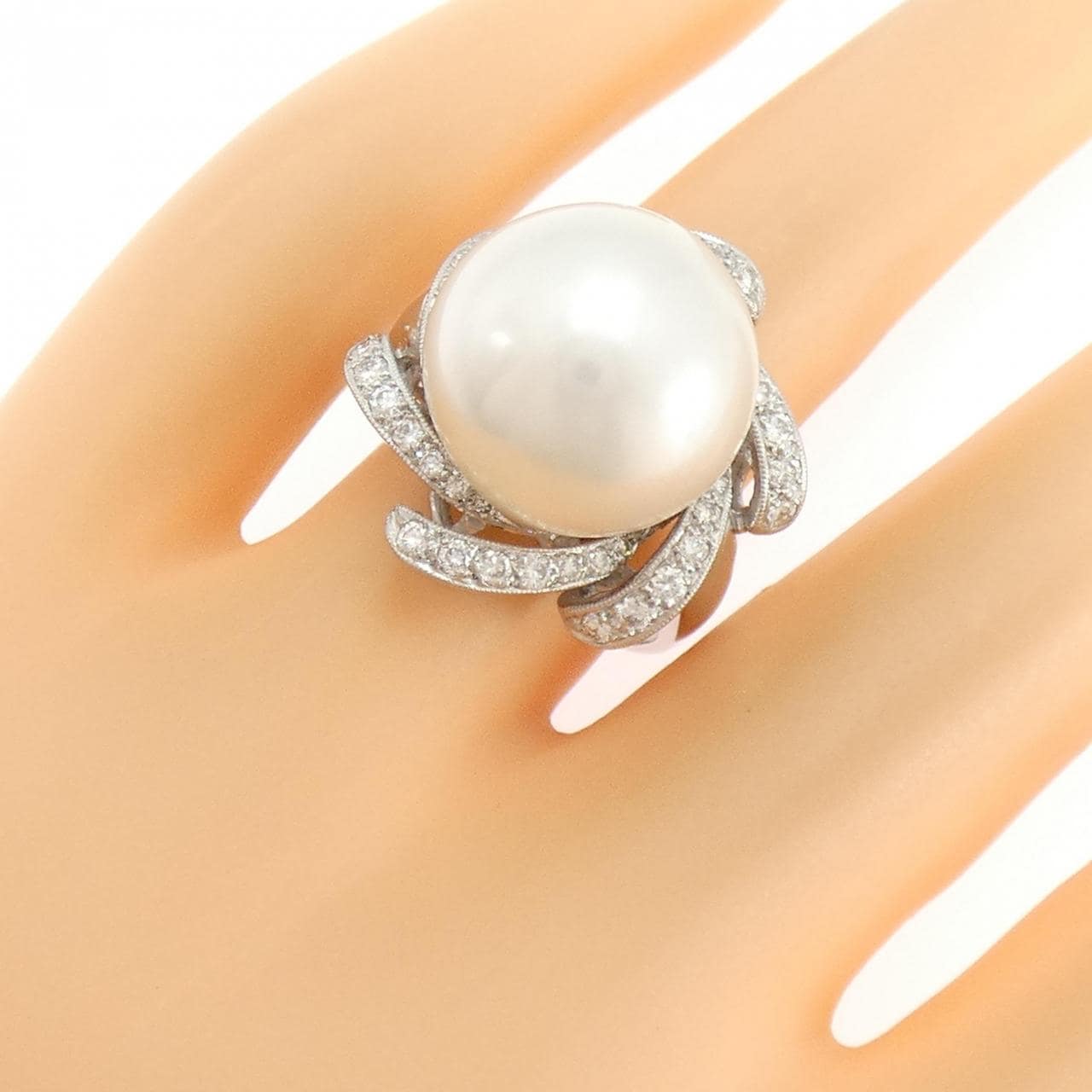 K18WG 白蝶パール リング 14.7mm