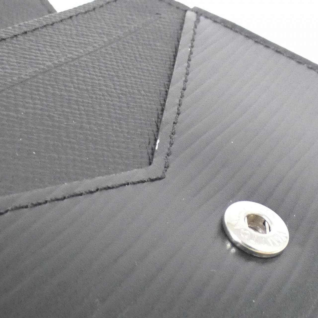 ルイヴィトン エピ アンヴェロップ カルト ドゥ ヴィジット M62292 カードケース