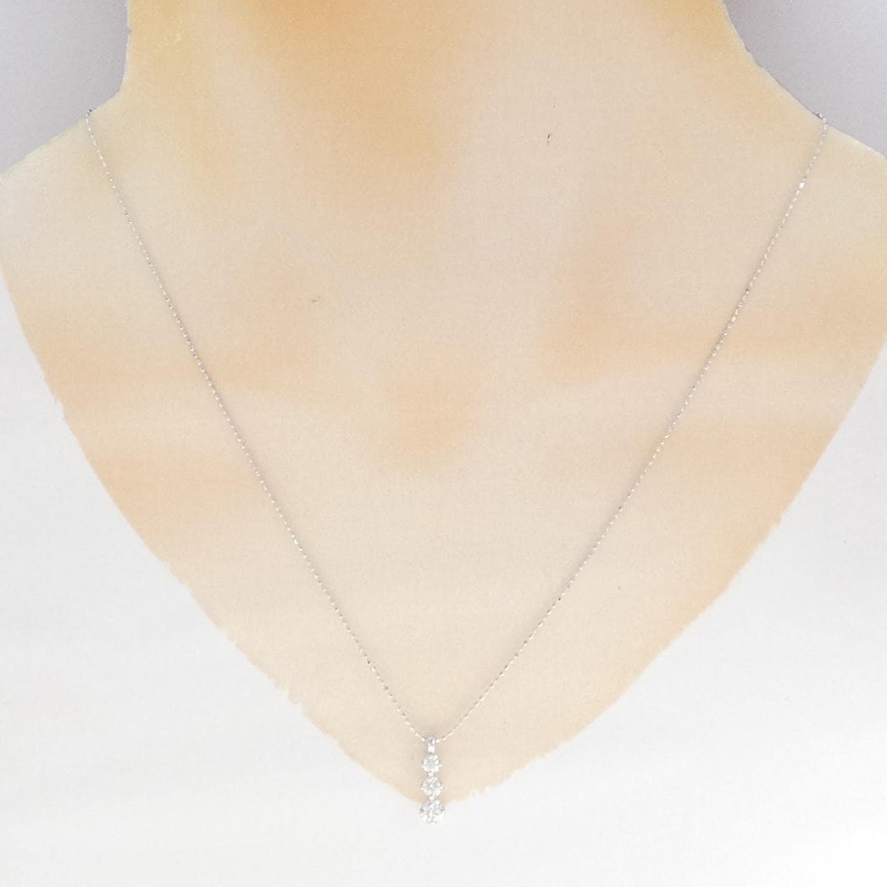 K18WG/750WG Diamond necklace 0.30CT