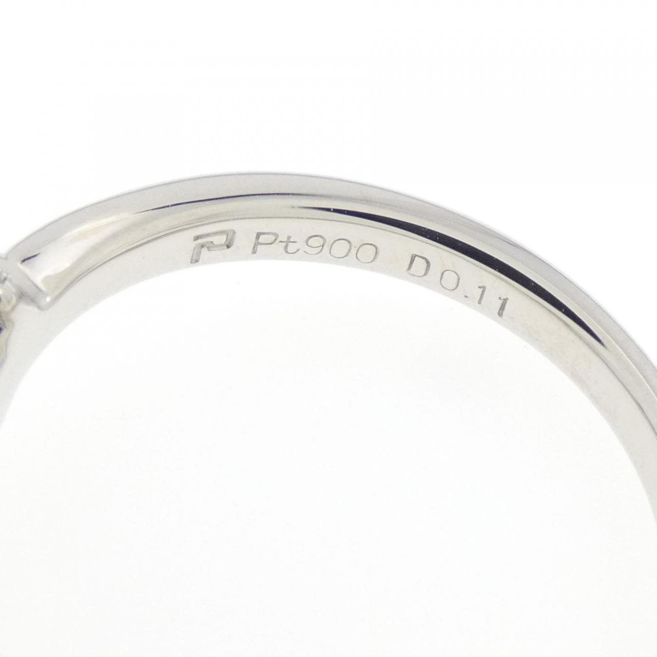 Polar sapphire ring 0.21CT