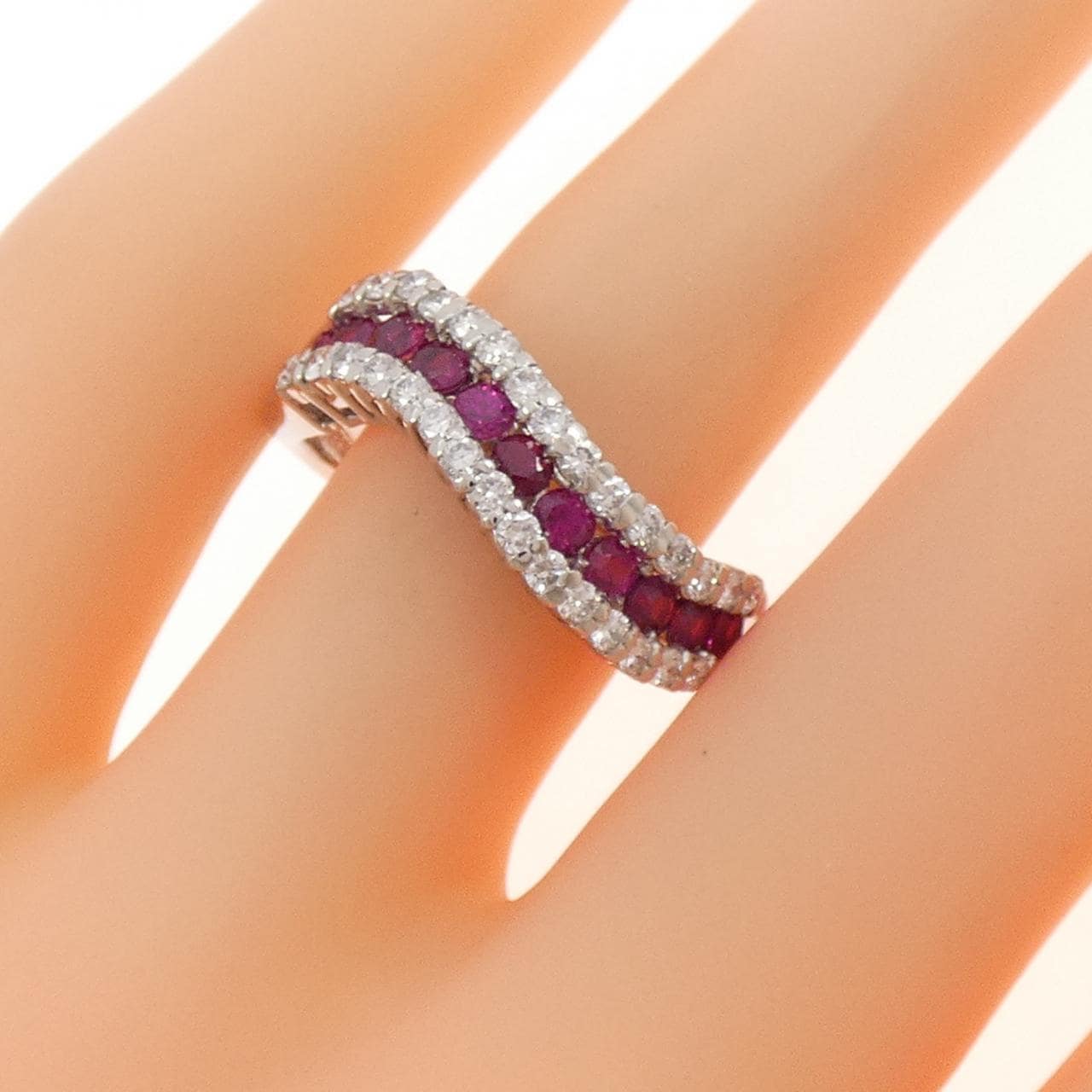 PT900 ルビー リング 0.65CT