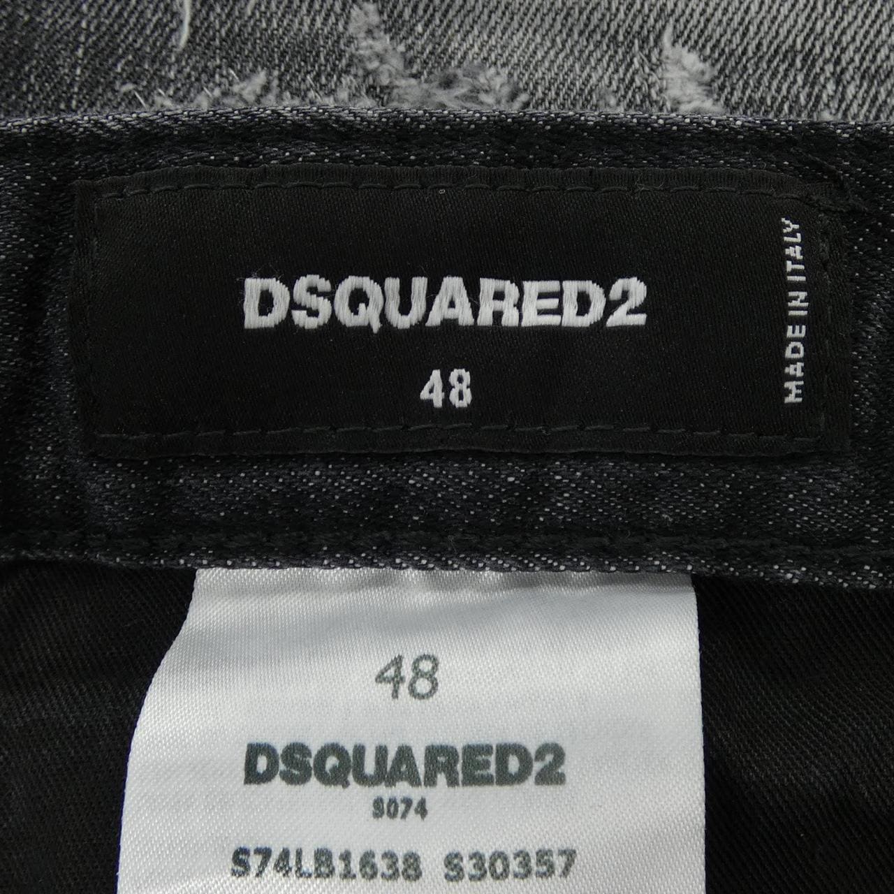 ディースクエアード DSQUARED2 S74LB1638 S30357 ジーンズ