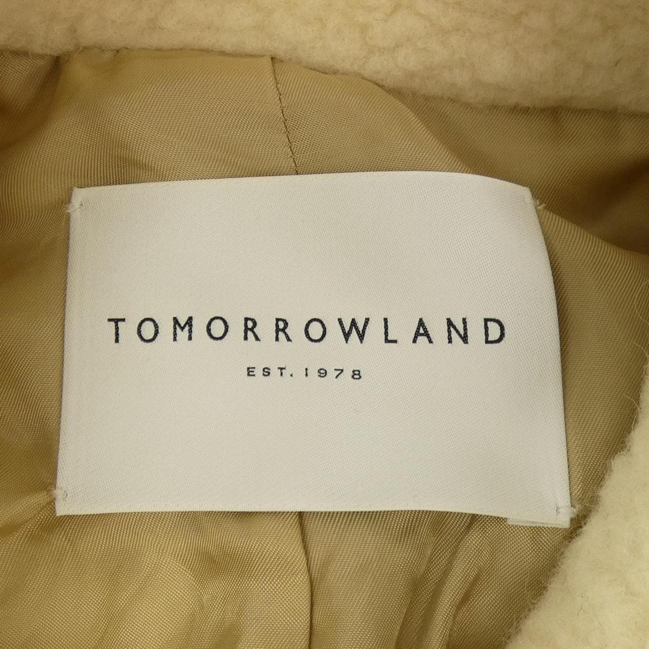トゥモローランド TOMORROW LAND ジャケット