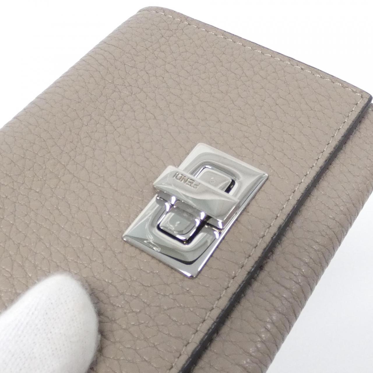 フェンディ SELLERIA ピーカブー 8M0425 A91B カードケース
