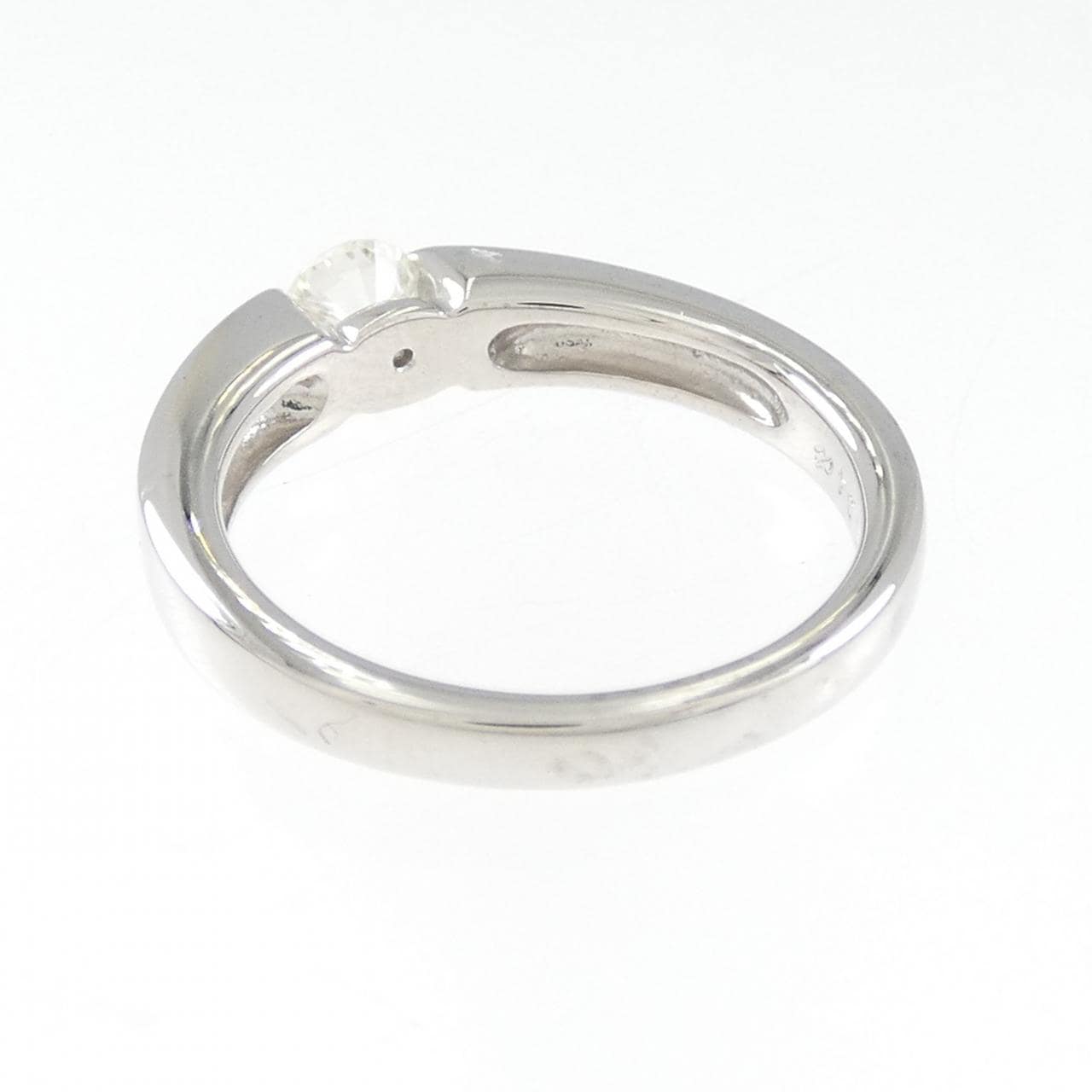 750WG ソリティア ダイヤモンド リング 0.34CT