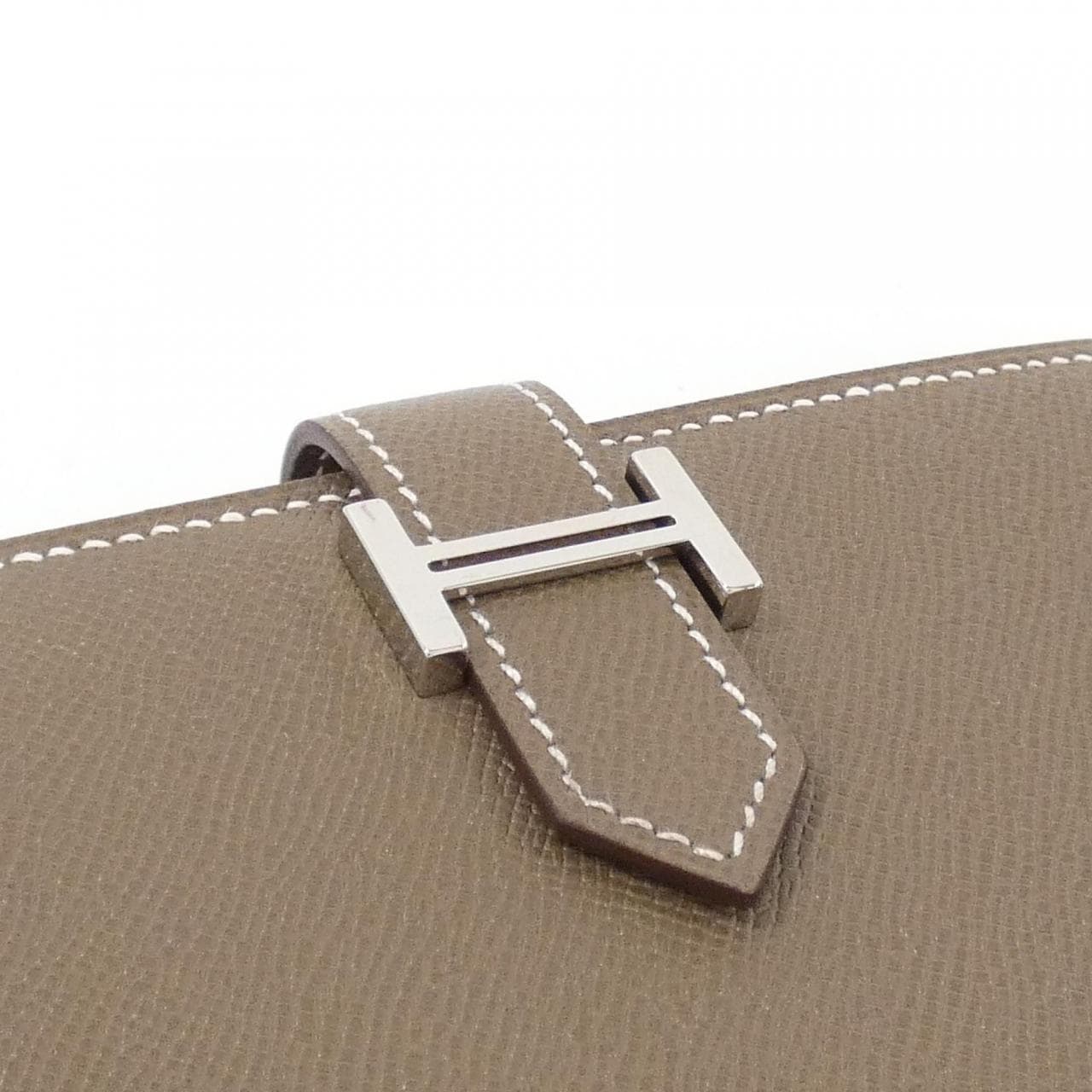 エルメス ベアン コンパクト 084817CK 財布