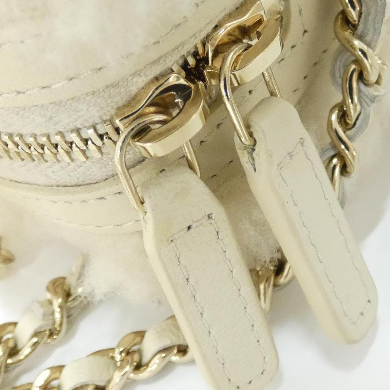 シャネル AP4898 チェーンクラッチ