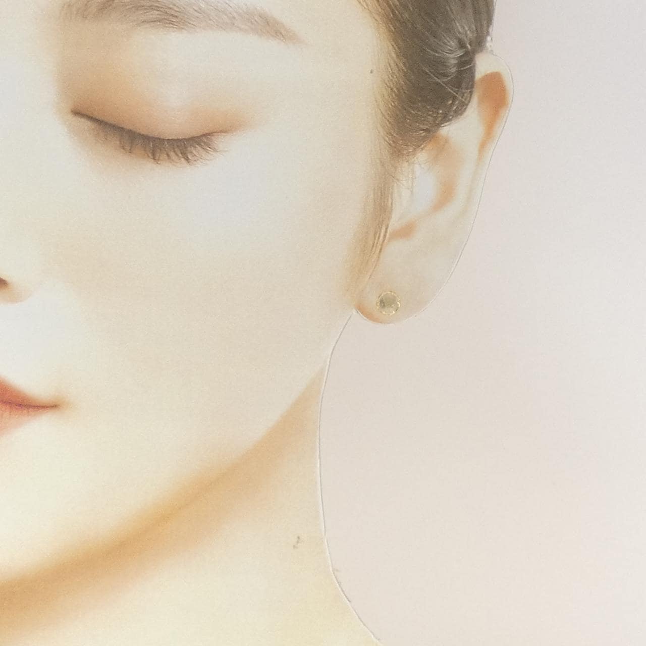 K18YG ムーンストーン ピアス