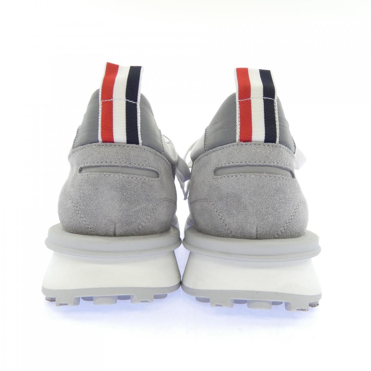 トムブラウン THOM BROWNE MFD271B スニーカー