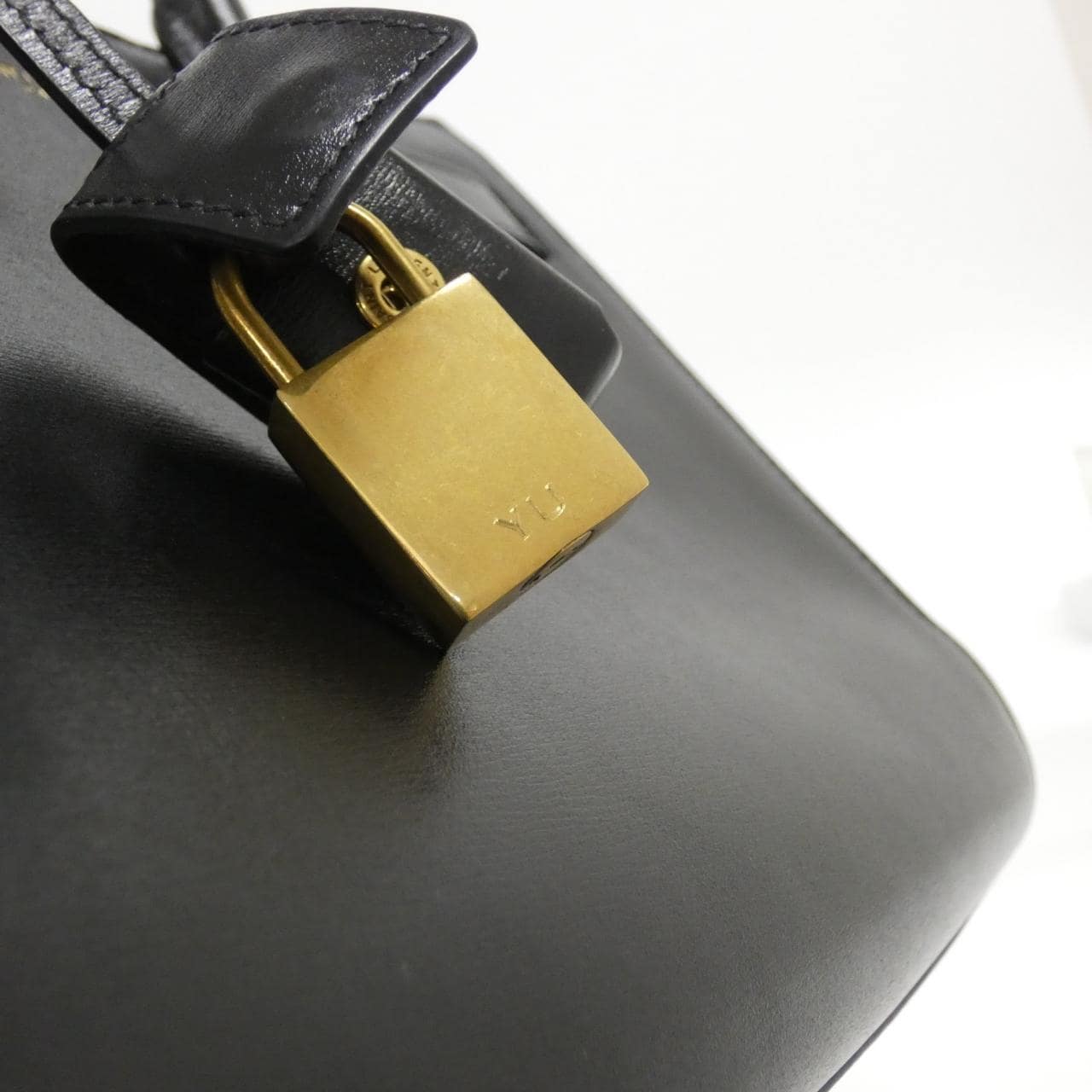 サンローラン サック ド ジュール ナノ 392035 02G9W バッグ