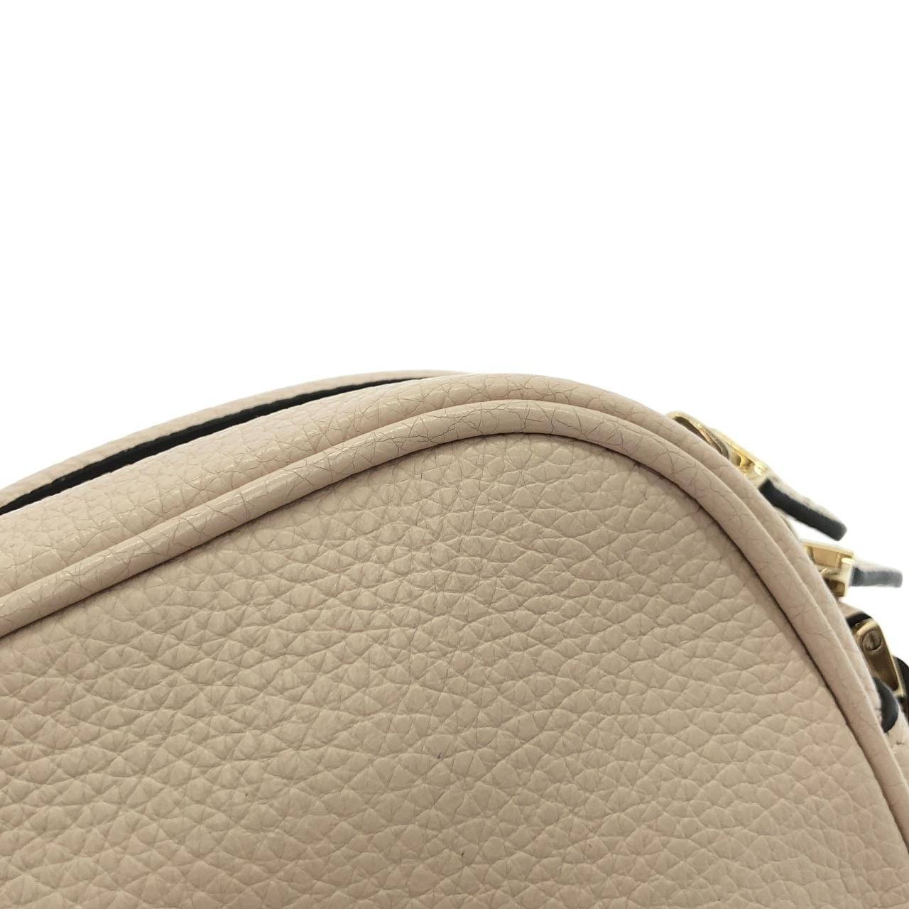 サルヴァトーレフェラガモ 21 H006 ショルダーバッグ