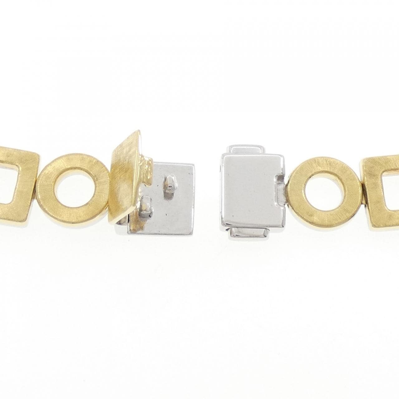 Campezan 750YG/750WG Necklace