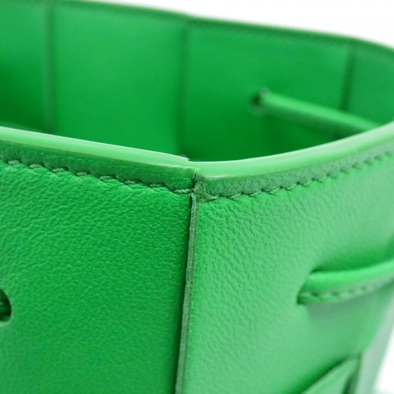 ボッテガヴェネタ 680218 VCQC4 ミニバッグ