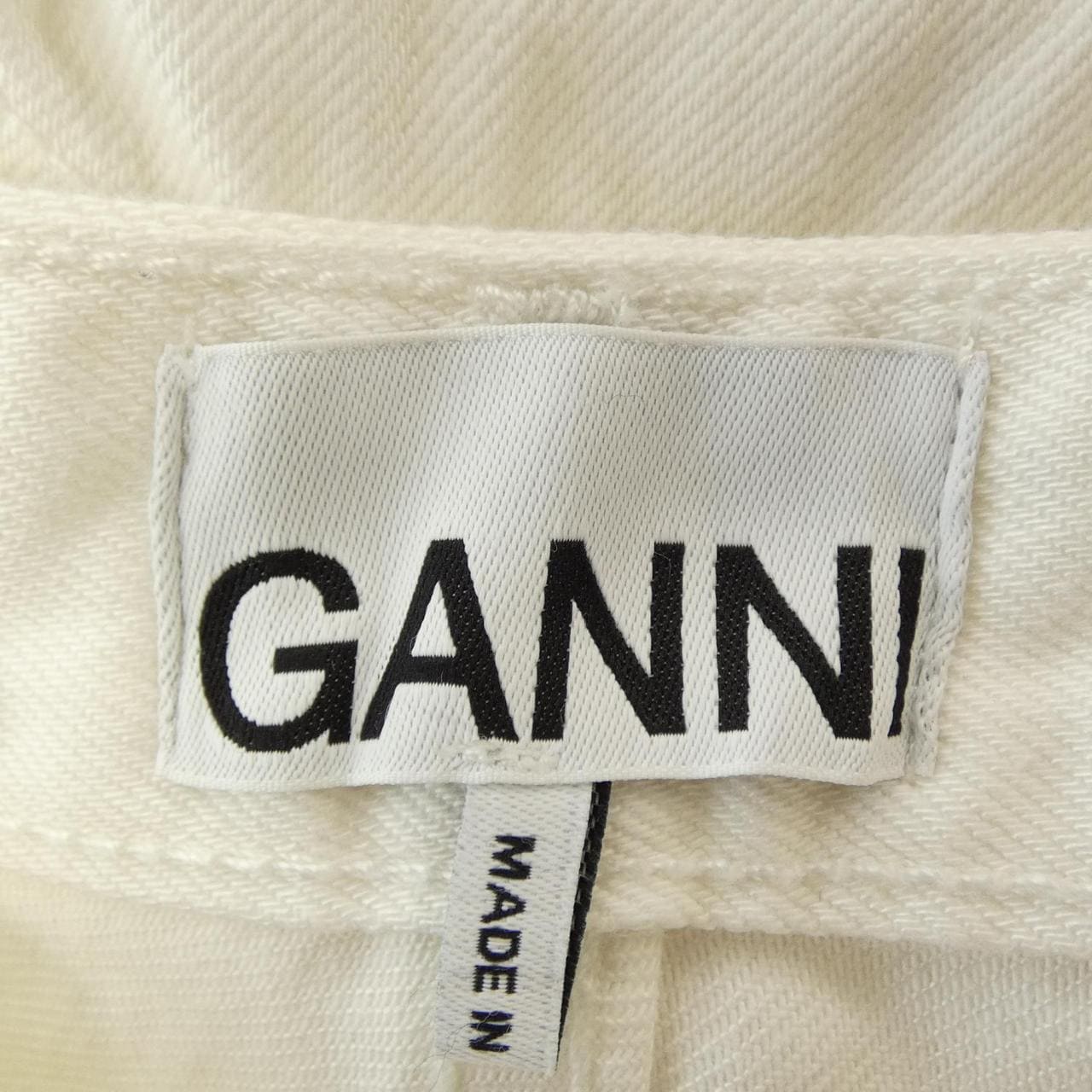 ガニー GANNI 32-04-31-04001 ジーンズ