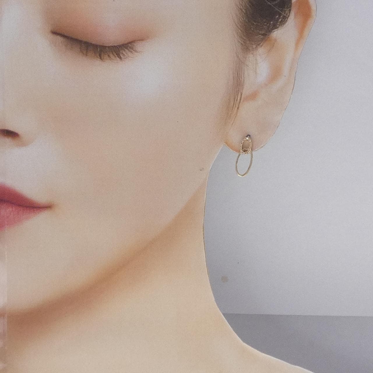 リラ ダイヤモンド ピアス 0.04CT