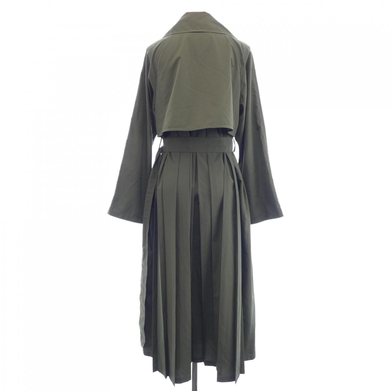 ストロベリーフィールズ STRAWBERRY FIELDS コート