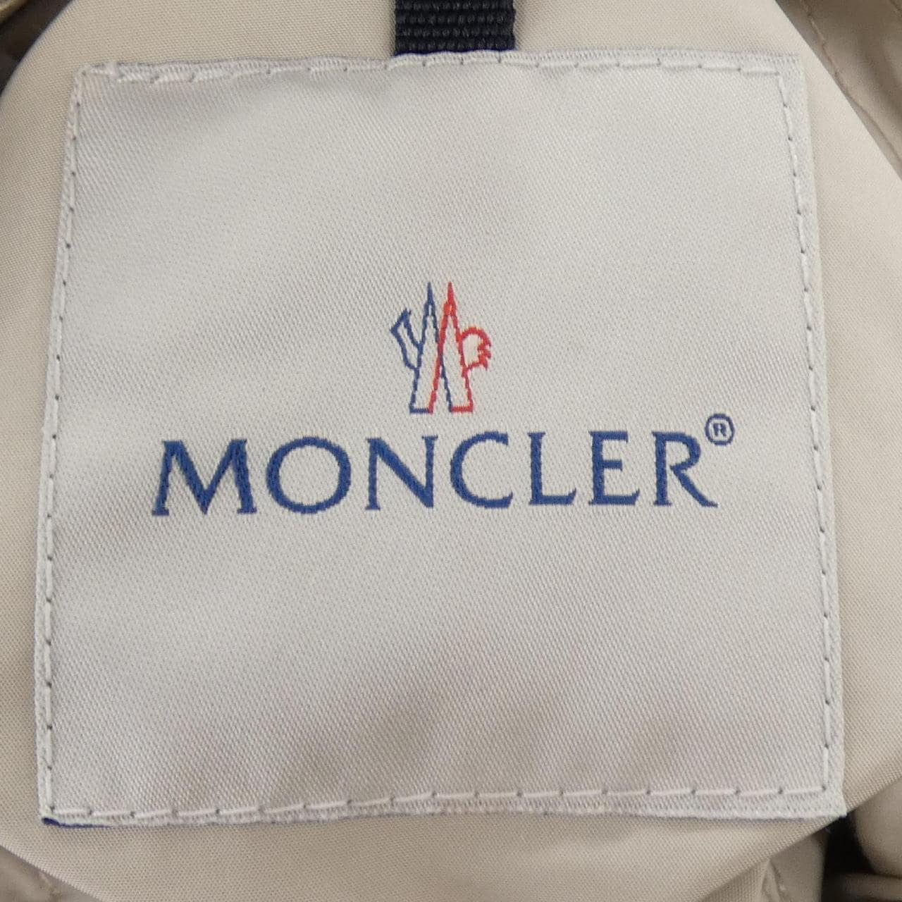 モンクレール MONCLER 41024/00 ERMITE ジャケット