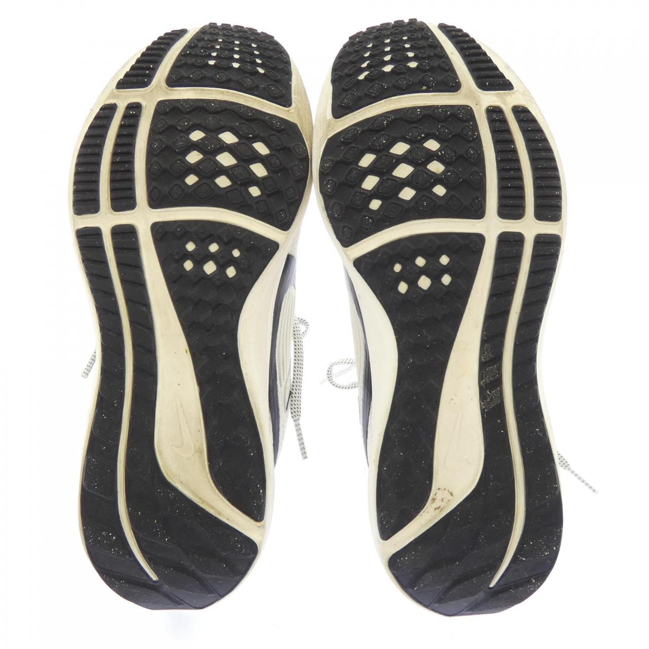 ナイキ NIKE DV3854-104 スニーカー