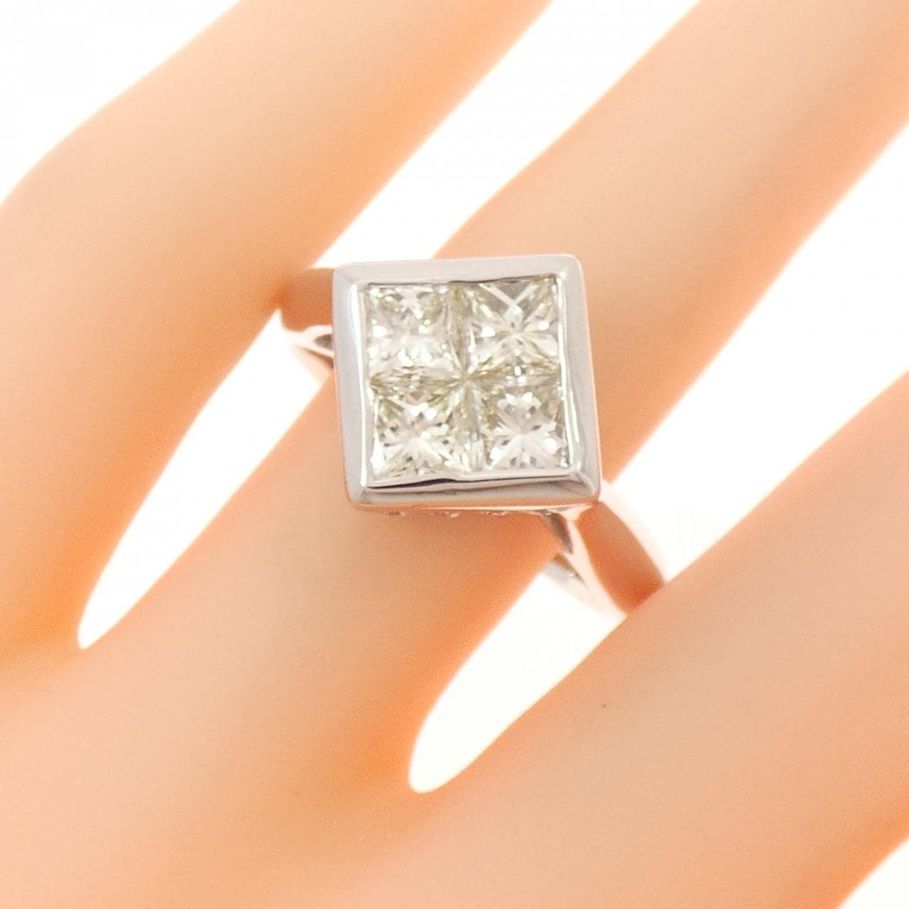 PT900 ダイヤモンド リング 2.31CT