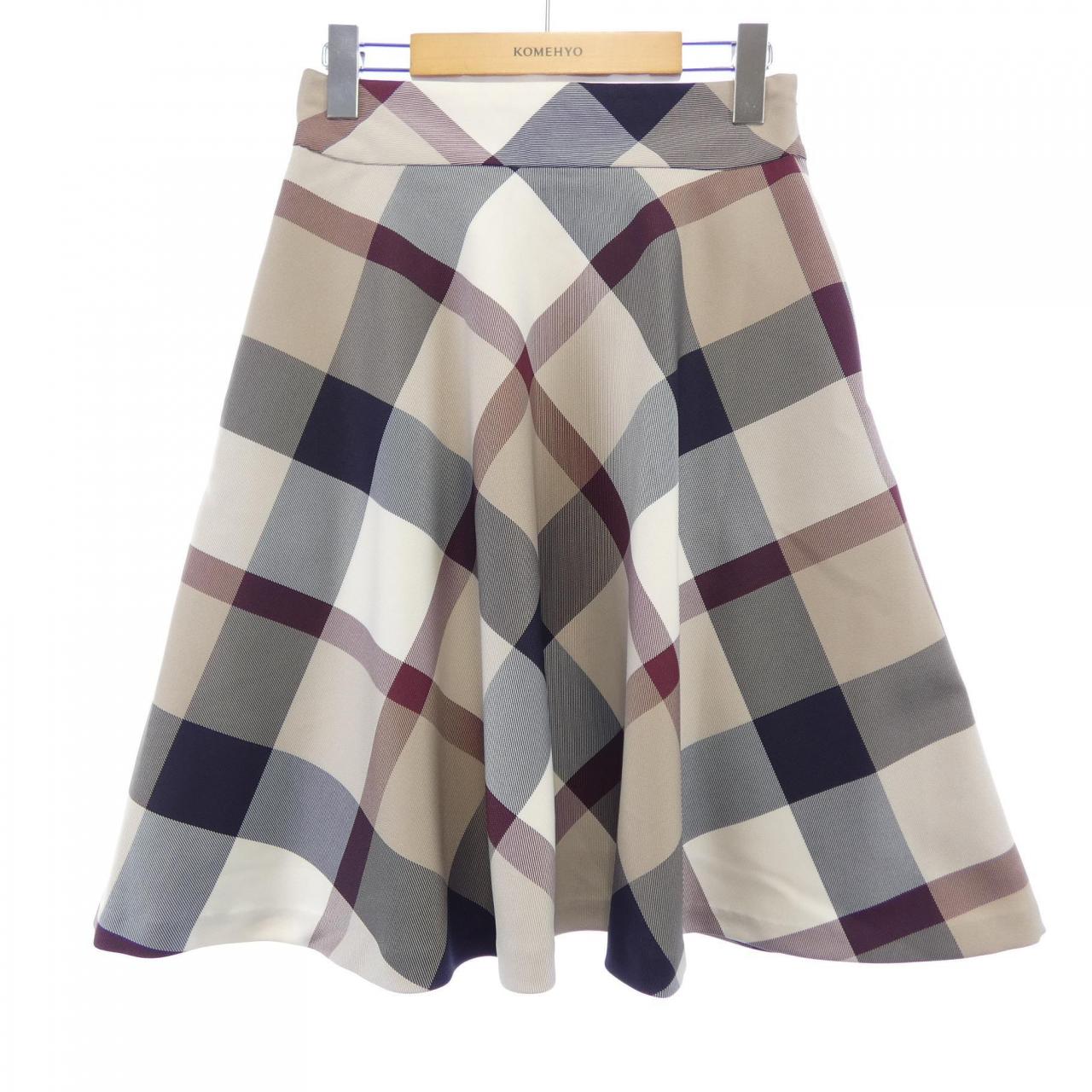 ブルーレーベルクレストブリッジ BLUE LABEL CRESTBRIDGE スカート
