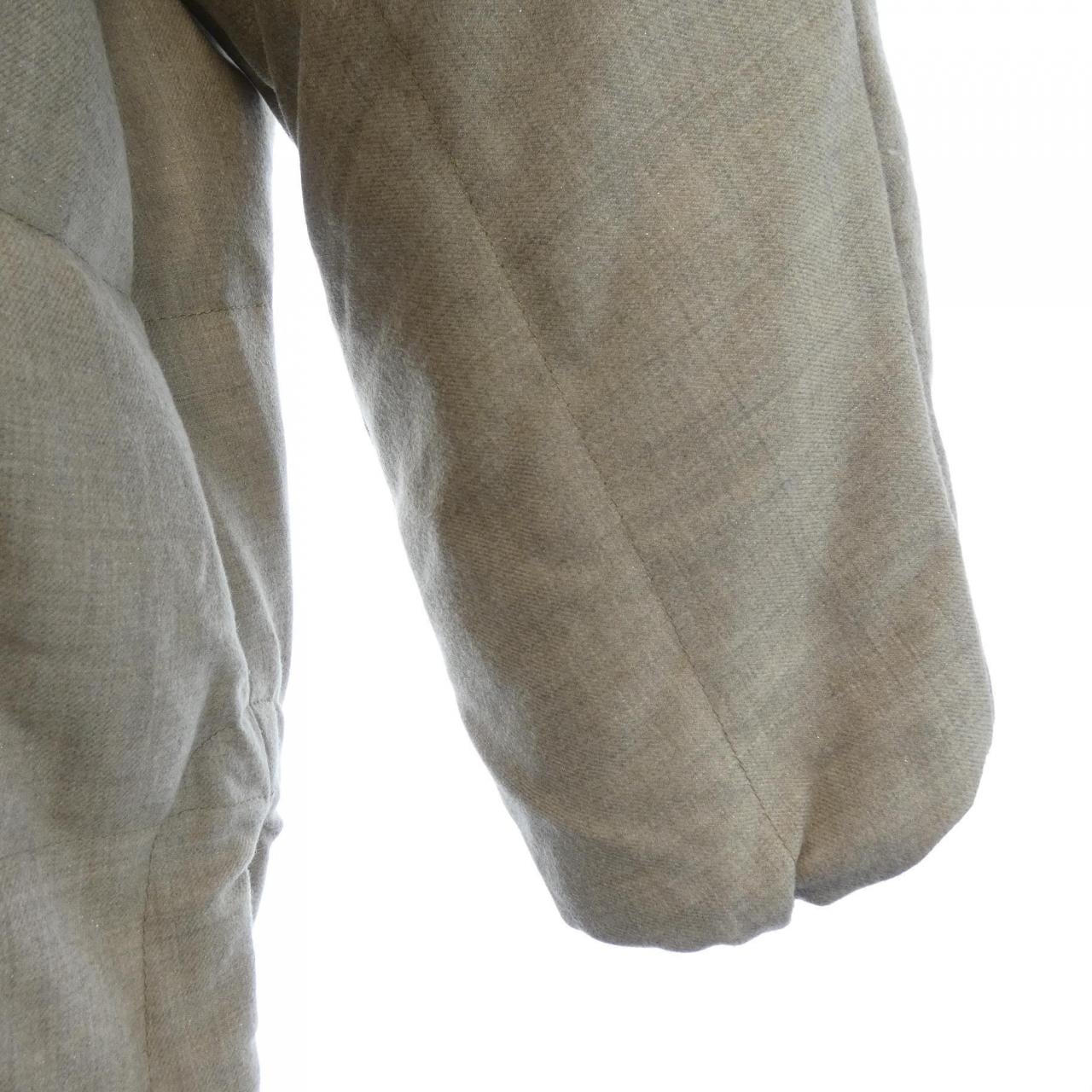 ブルネロクチネリ BRUNELLO CUCINELLI ダウンジャケット