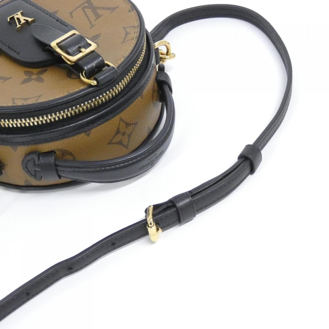 ルイヴィトン モノグラム リバース ミニ ボワット シャポー M68276 ショルダーバッグ