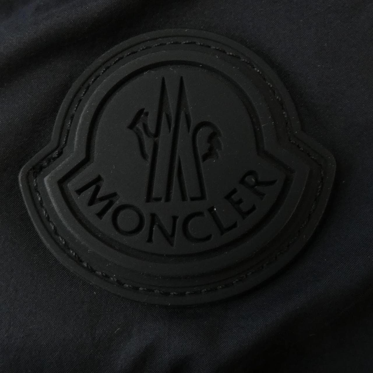 モンクレール MONCLER CERCES ダウンジャケット