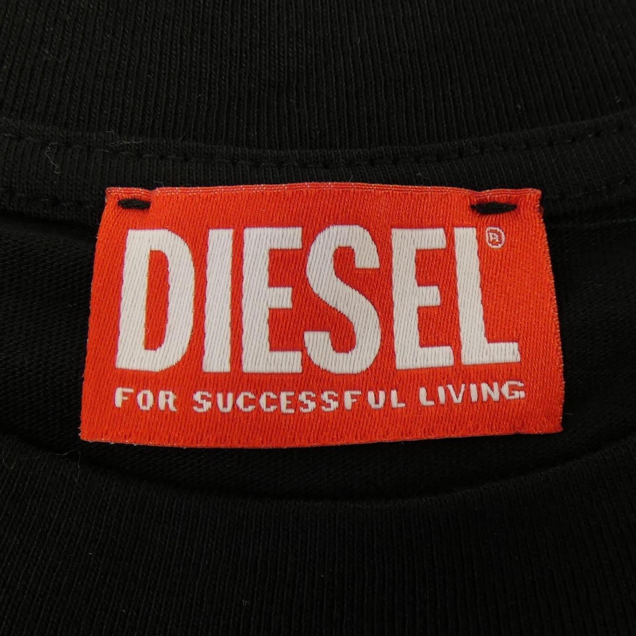 ディーゼル DIESEL Tシャツ