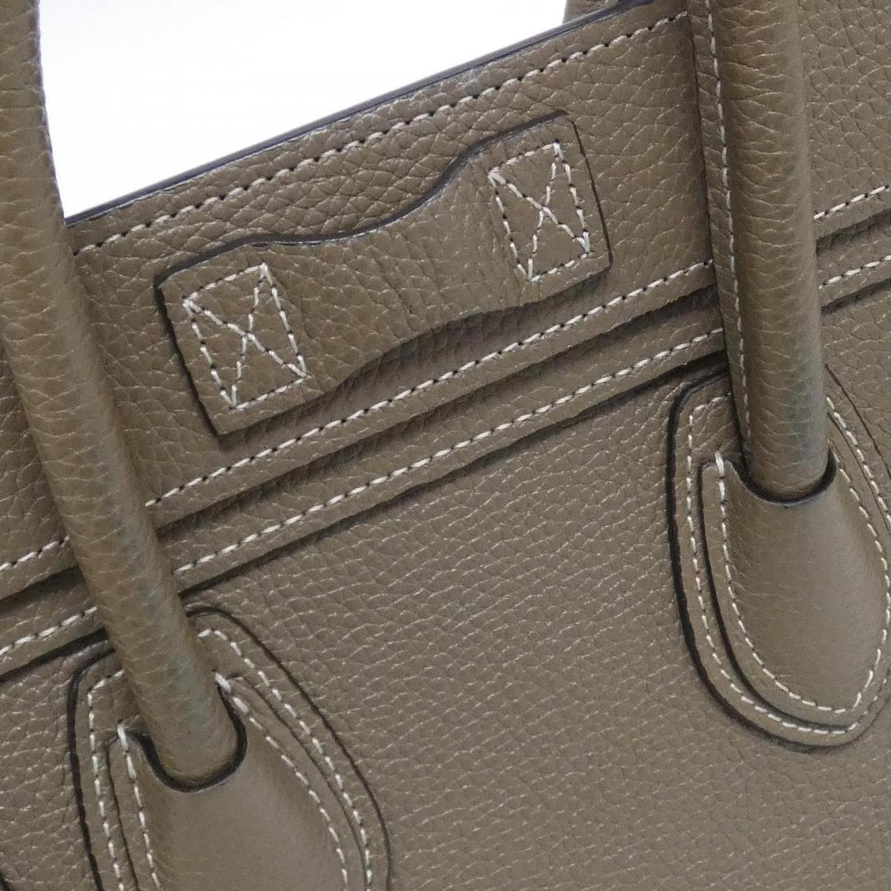 セリーヌ ラゲージ ナノ ショッパー 189243DRU バッグ