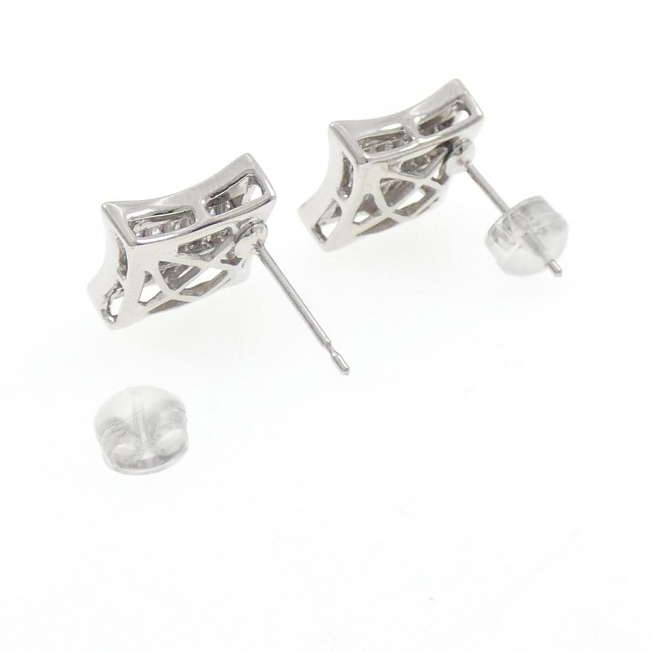 K18WG パヴェ ダイヤモンド ピアス 1.00CT