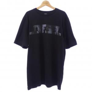 ディーゼル DIESEL A16861 RPAT1 900 Tシャツ