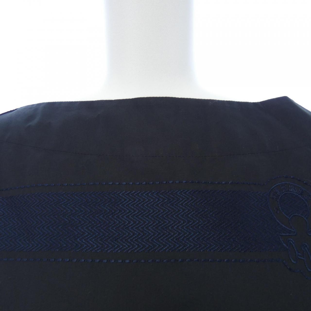 エルメス HERMES トップス