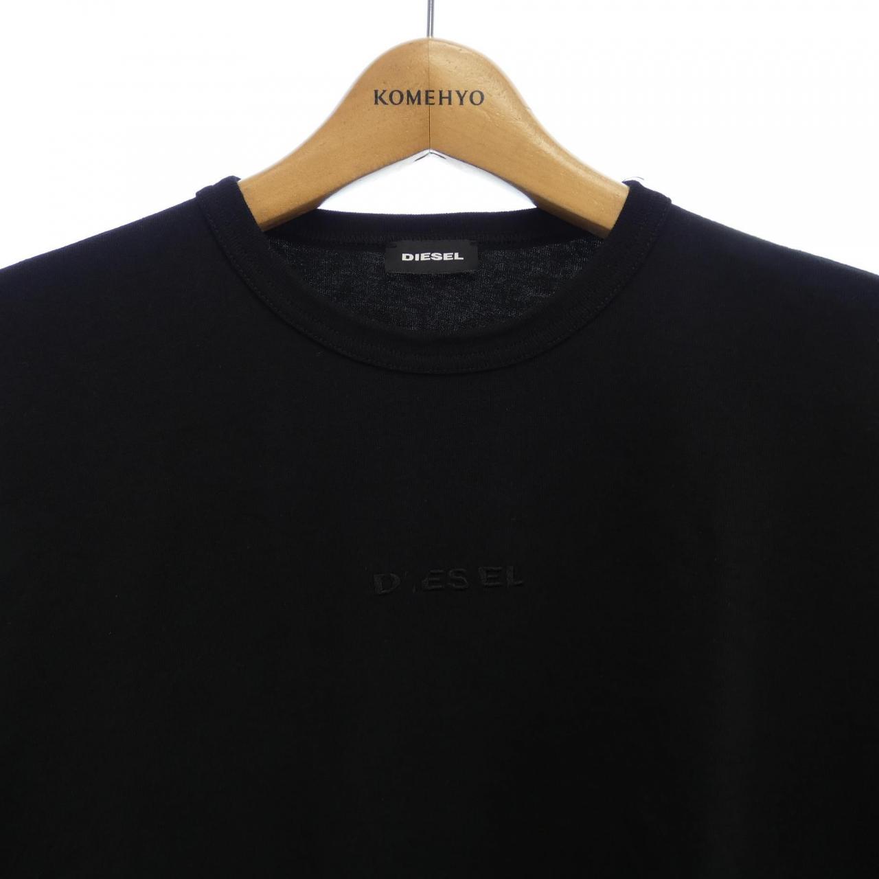 ディーゼル DIESEL Tシャツ