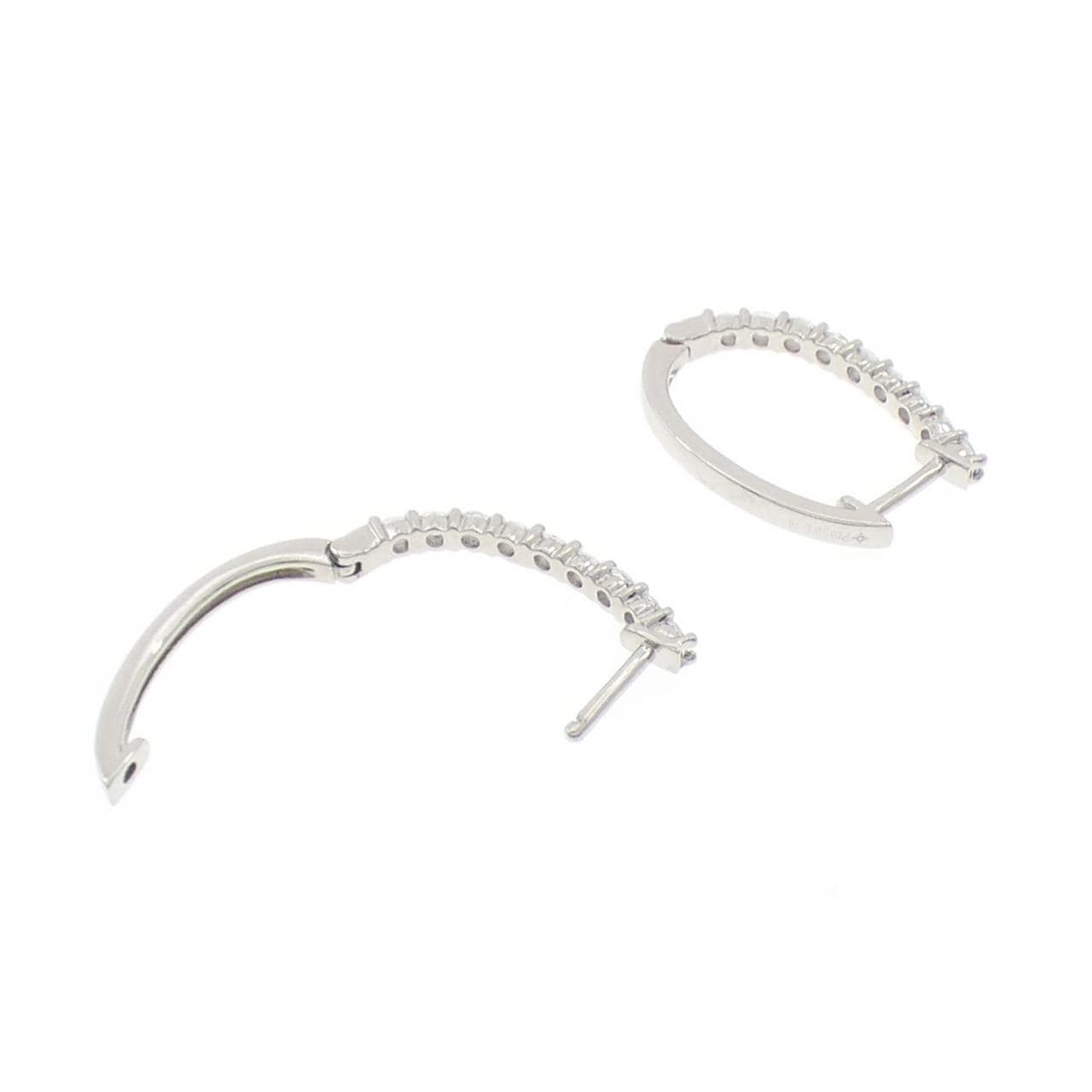 ジーエスティービー ダイヤモンド ピアス 0.28CT