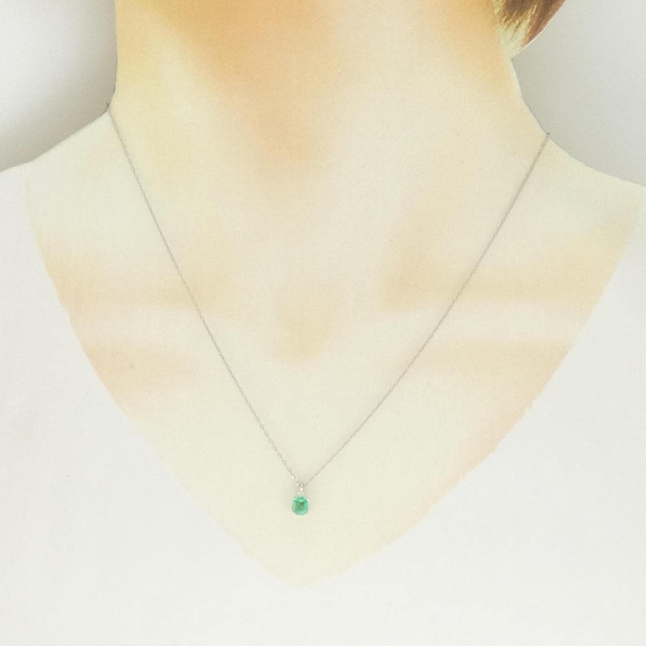 PT950 エメラルド ネックレス 0.30CT
