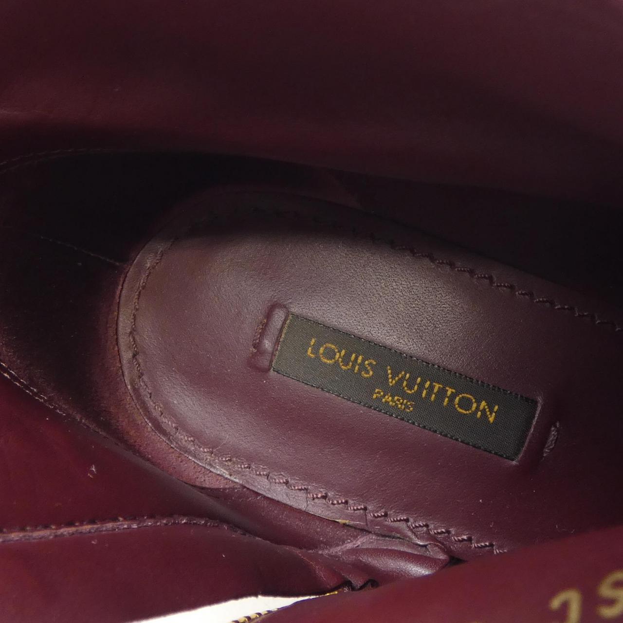LOUIS VUITTON靴子