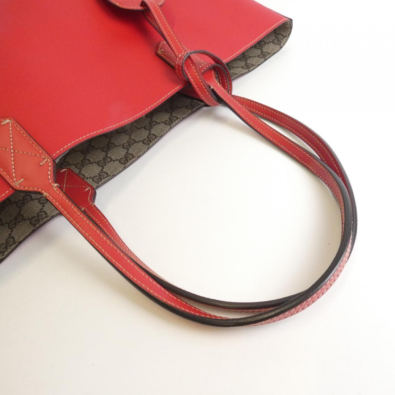 グッチ 368568 A9810 バッグ